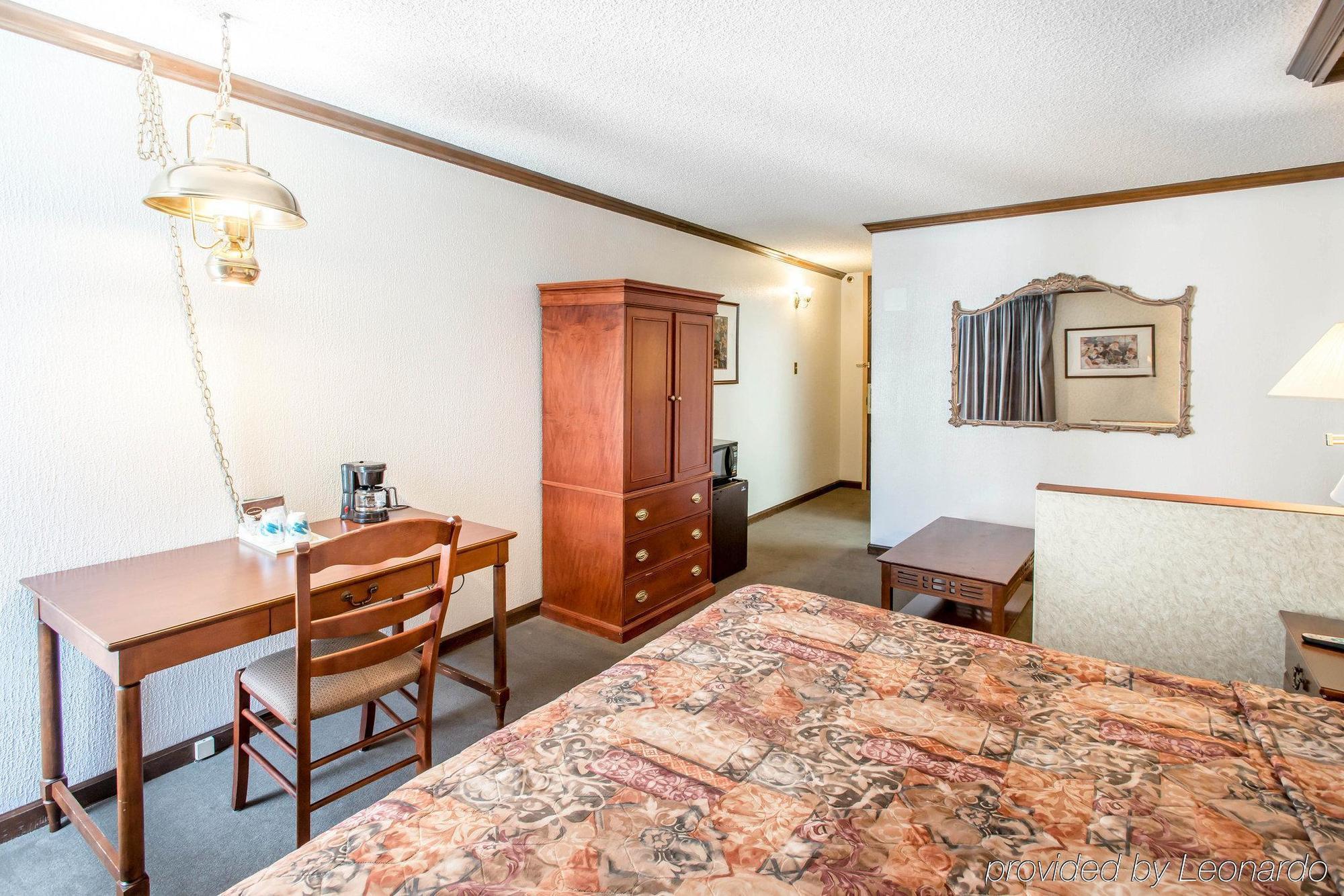 Rodeway Inn And Suites Boulder Broker Exterior foto